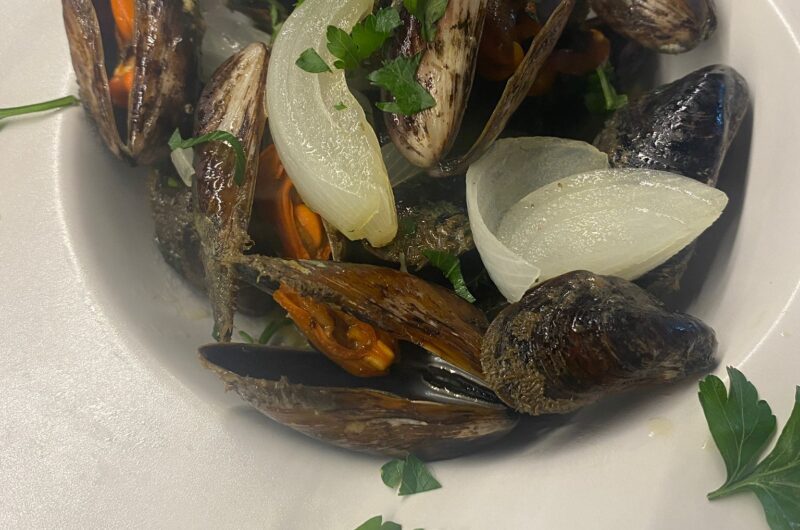 Cozze pelose in pentola